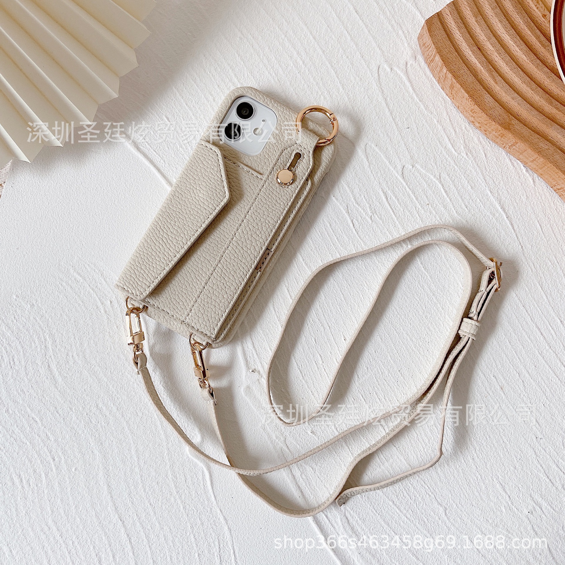 This is a popular Japanese iPhone14 phone case, coin purse, two-in-one split card case and phone case pic 10