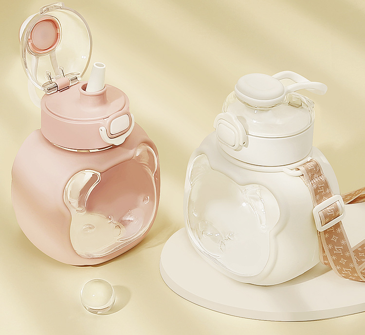 Little Tea Diary Disney Bear Summer New High Appearance Level Large Capacity Plastic Cup Student Portable bouncy lid Straw Plastic Water Cup 1000ML pic 4