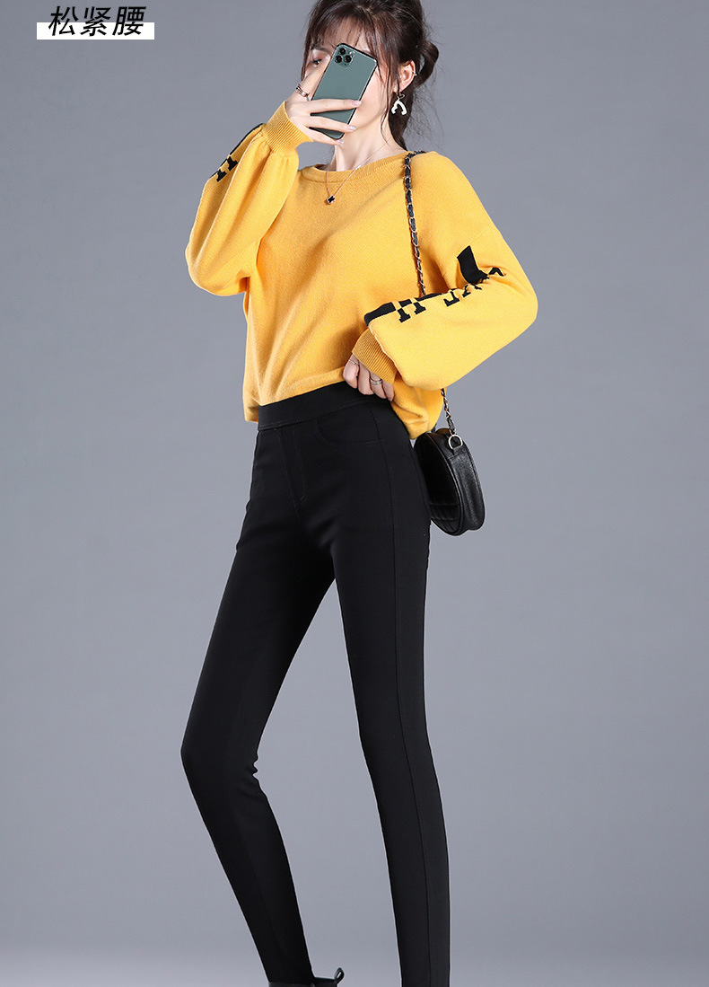 For the spring and autumn of 2024, there are thin magic pants for women. They are black, tight-fitting, and slimming. You can wear elastic pencil pants and skinny leggings on top pic 45