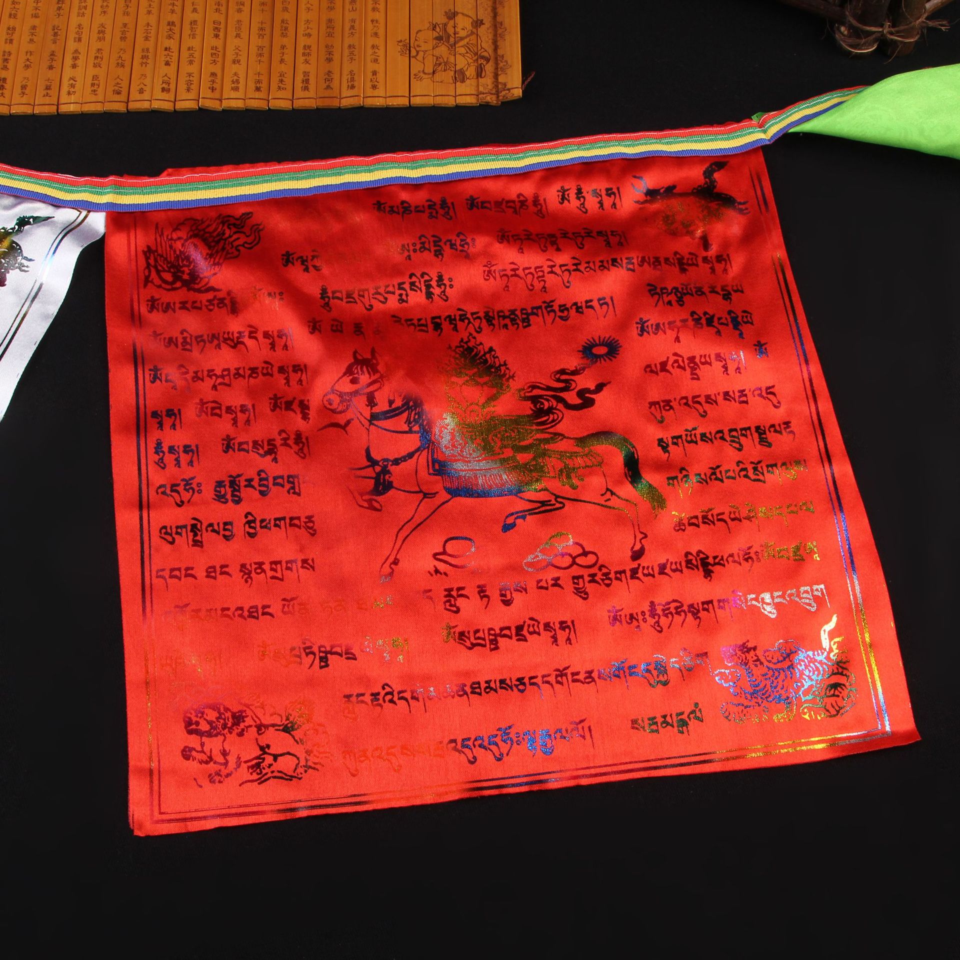 亮彩旗 长3.5米红.JPG