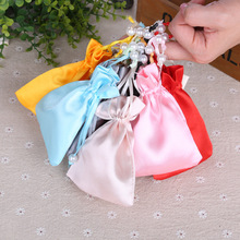 【 Factory Direct Supply 】 Creative retro printed jewelry drawstring cloth bags with drawstring openings. Customized drawstring cloth bags based on provided drawings pic 7