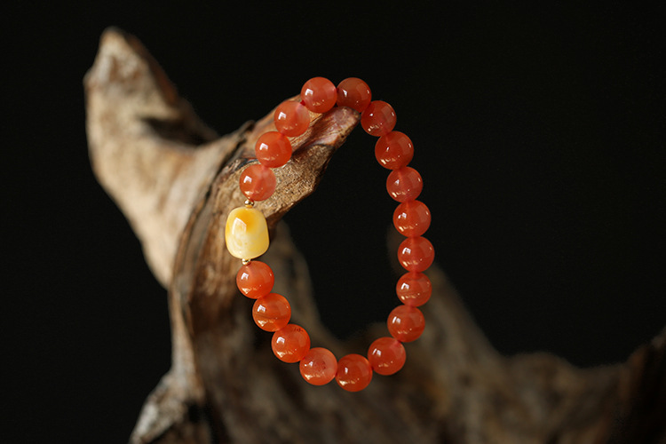 Natural Liangshan Nanhong bracelet 9mm cherry red bracelet paired with beeswax conical beads, a fresh and fashionable style pic 8