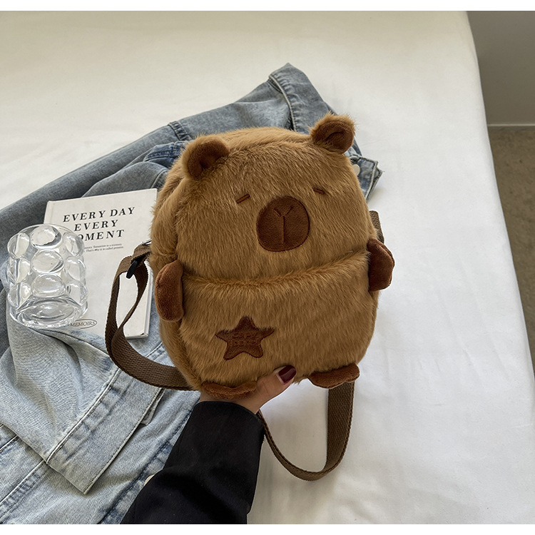 卡通玩偶稀奇古怪奇怪可爱包包女生2024新款棕色小熊毛绒包斜挎包详情18