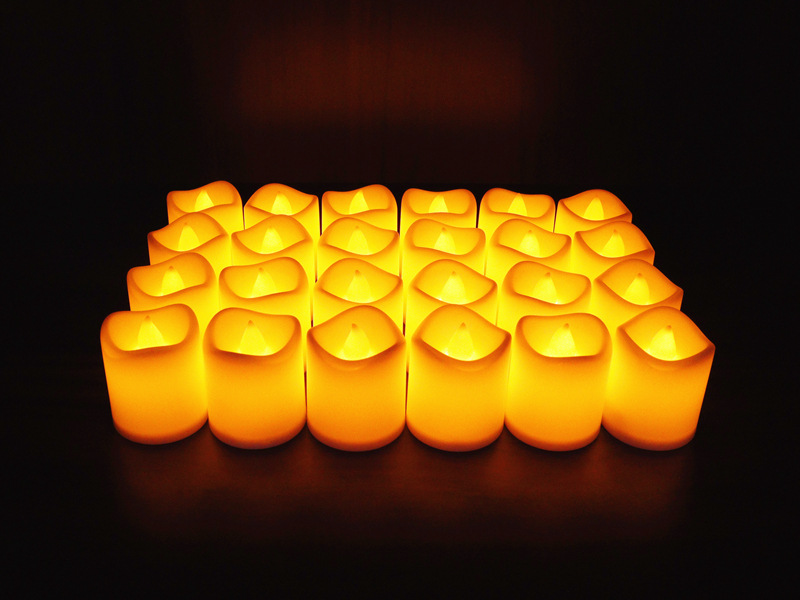 Cross-border led concave wavy mouth electronic candles are selling well on Amazon as Christmas party atmosphere decoration items pic 5