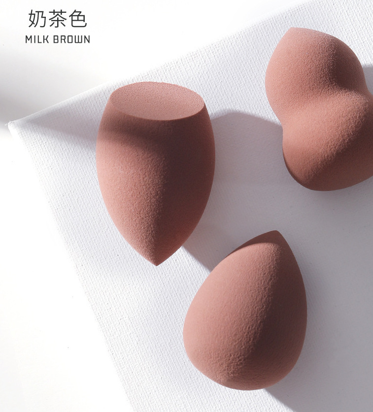 Hydrophilic beauty eggs are super soft and can be used both dry and wet. They expand when exposed to water and do not absorb or clog powder. Makeup and color egg manufacturers have them in stock pic 3