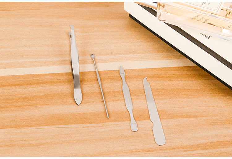 Factory direct sales of 7-piece nail tool zipper bags, nail covers, decoration nails, beauty care products in stock, nail clipper sets pic 8