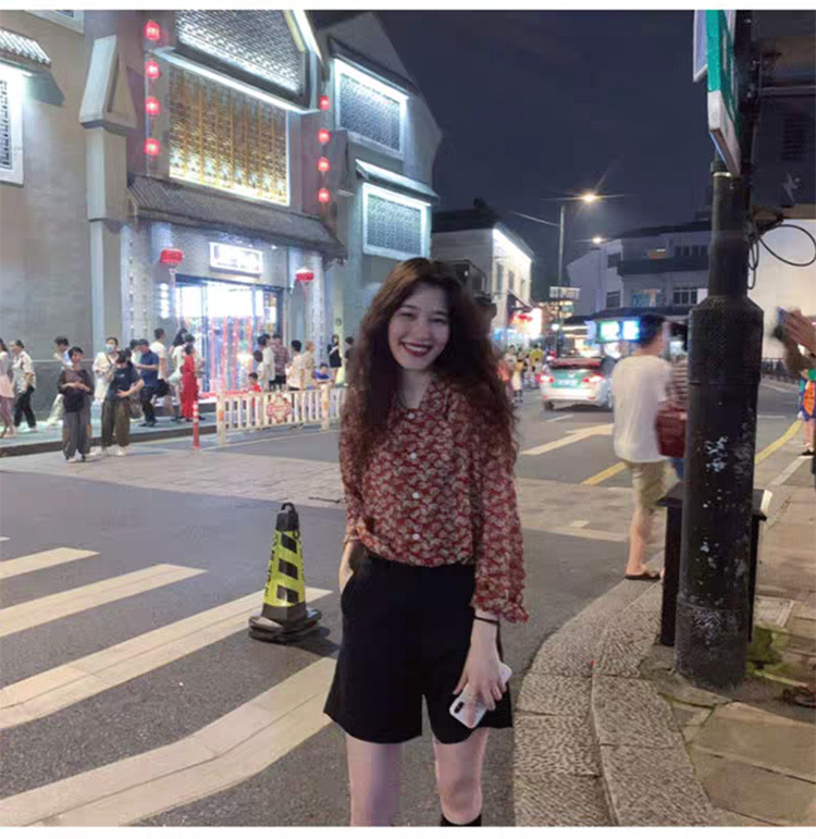 雪纺碎花衬衫女复古港味长袖宽松百搭休闲港风印花设计感小众上衣详情7