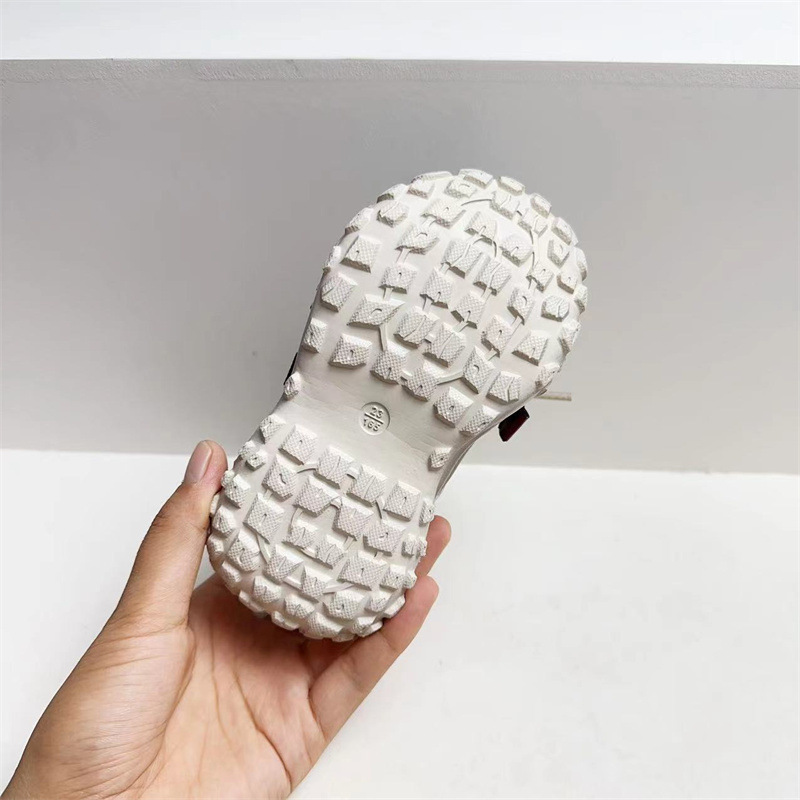 2024冬季新款小儿童鞋男女小童加绒保暖鞋1-3岁宝宝舒适运动鞋潮详情14