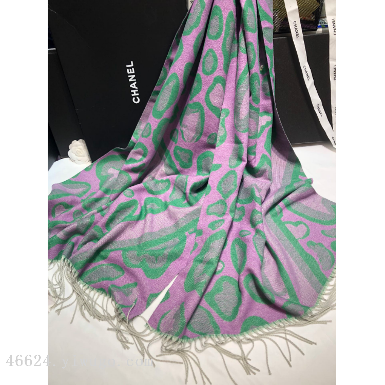 Cross-border scarf wholesale e-commerce live streaming supply chain new order style 65 jacquard series large leopard print Specification image