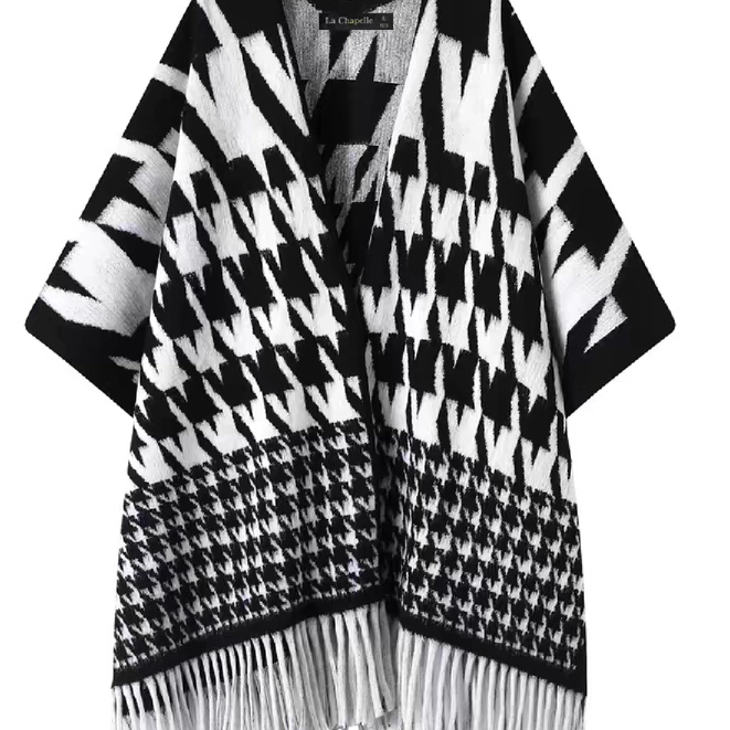 Cross-border scarf wholesale e-commerce live streaming supply chain, Thousand Bird pattern imitation cashmere split shawls Application Scenario
