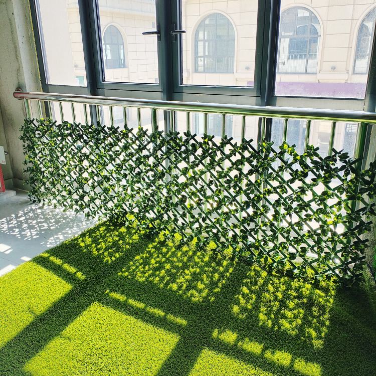 Foreign trade simulation fence, retractable fence, outdoor anti-corrosion artificial flower and plant enclosure, courtyard fence, indoor balcony decorative guardrail Specification image