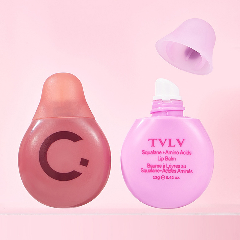 Lip balm nourishing lip care autumn and winter anti-dryness formula combined with lip liner repair essence Application Scenario