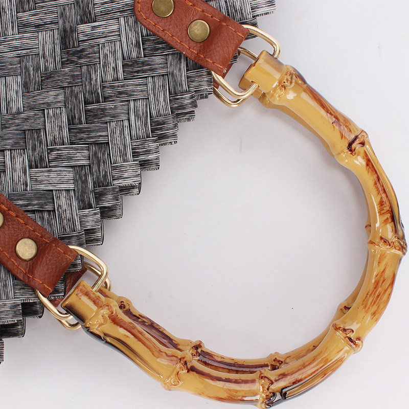 A new summer style of artistic and retro bamboo joint handle handbag for women, a niche and fashionable women's bag imitating rattan and bamboo joint handle Item Picture