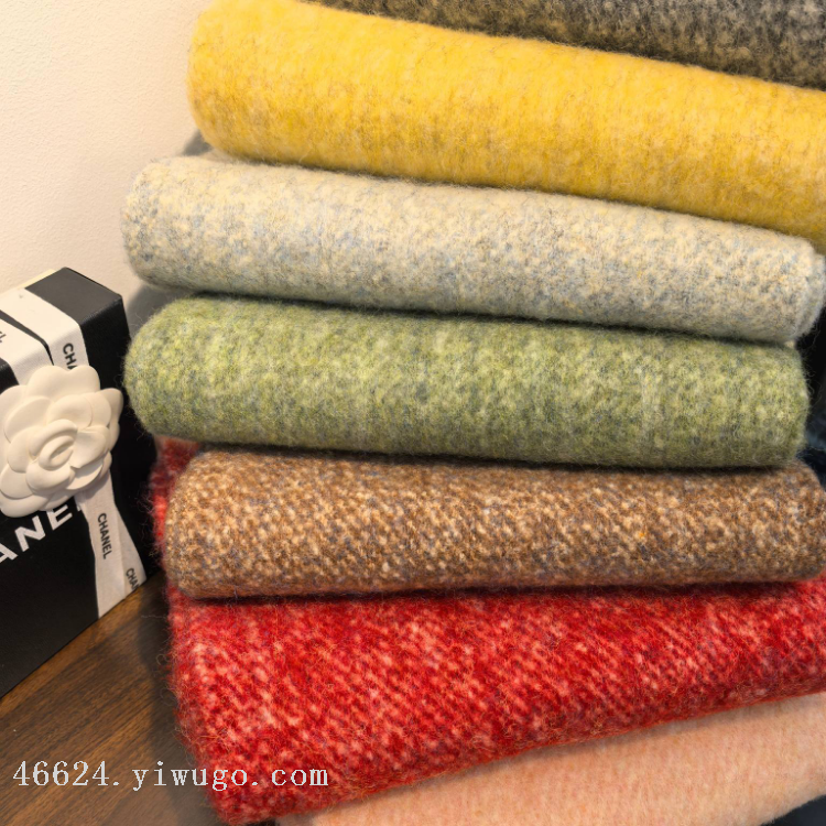 Cross-border scarf wholesale e-commerce live-streaming supply chain, vintage wool thick beard Item Picture