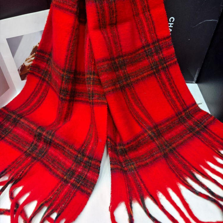 Cross-border wholesale of scarves, e-commerce live streaming, supply chain, new order style, classic British check