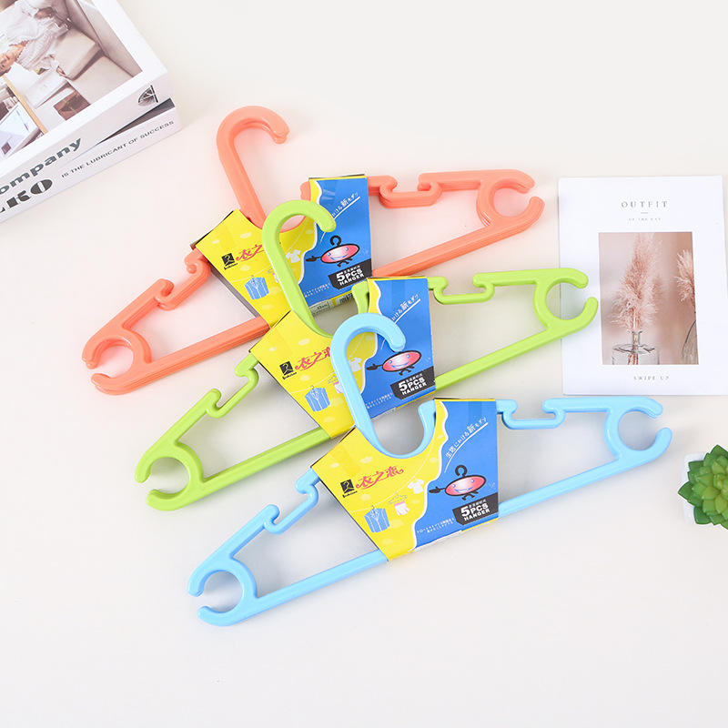 厂家直销批发干湿两用全新料多功能衣架塑料彩色防滑家用晾衣架子