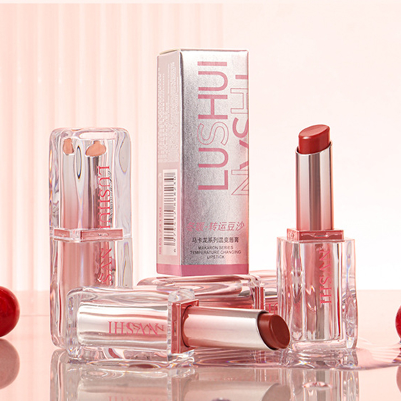 Velvet matte lipstick whitening and moisturizing formula, non-fading, soft texture, elegant lips Application Scenario