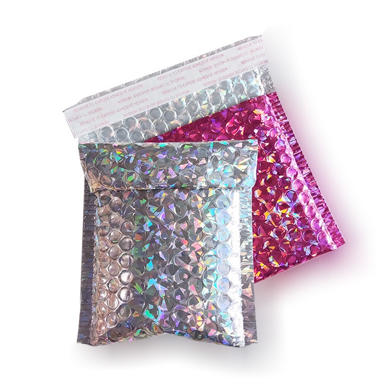 Colorful rose red laser bubble envelope bag, express packaging foam packaging bag, thickened clothing bubble packaging bag Application Scenario