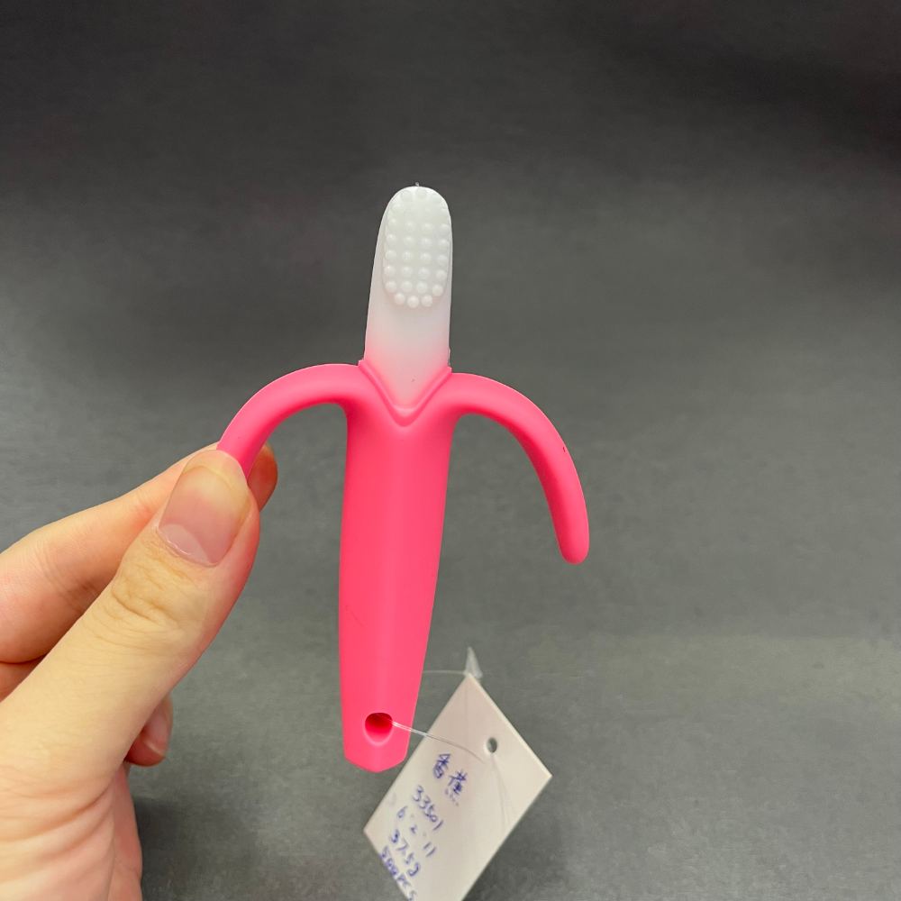 2022 Baby Toothbrush and teething Ring New all-silicone Banana teething Ring Silicone baby banana teething ring anti-hole details Picture