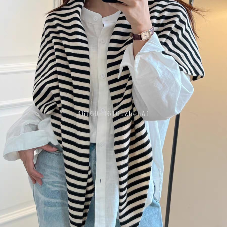 Wholesale of new cross-border export scarves, horizontal striped triangular shawls, e-commerce live streaming supply chain Item Picture