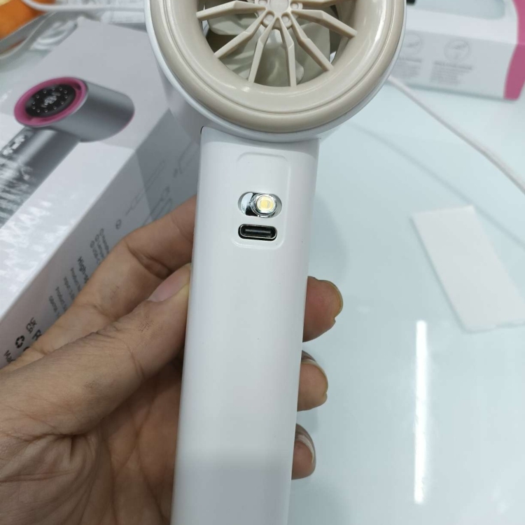 Handheld small fan with digital display of six speeds, high-speed small fan details Picture