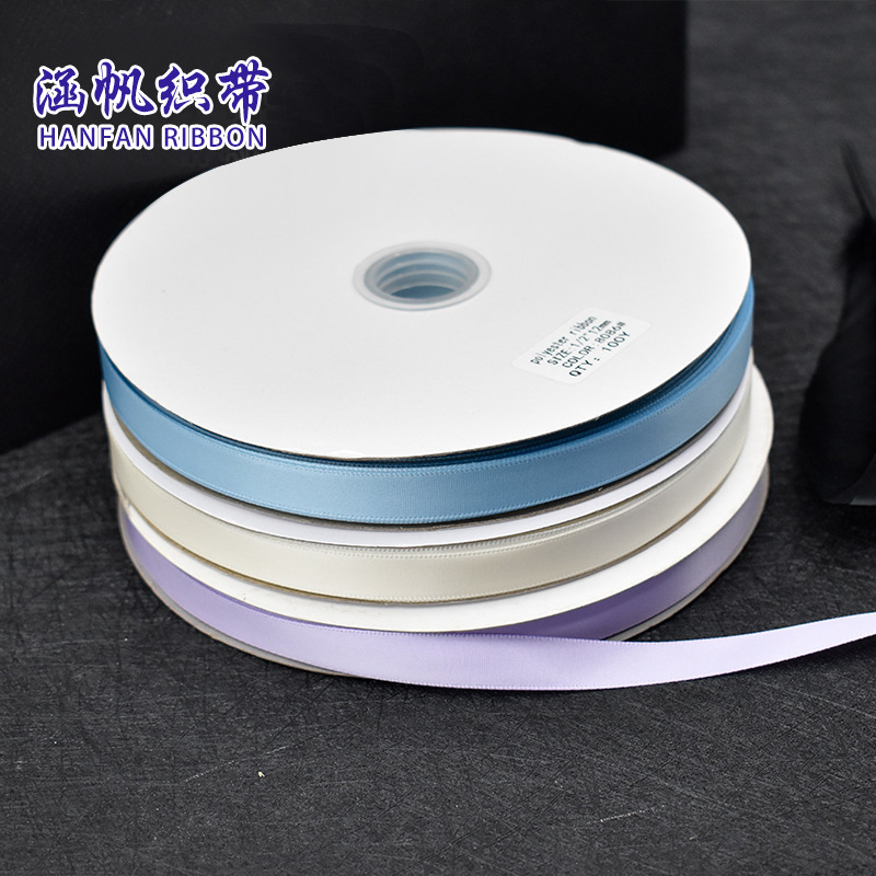 American woven ribbons, ribbon rolls, printed ribbons, woven ribbons, decorative handcrafted materials, available in multiple colors Specification image