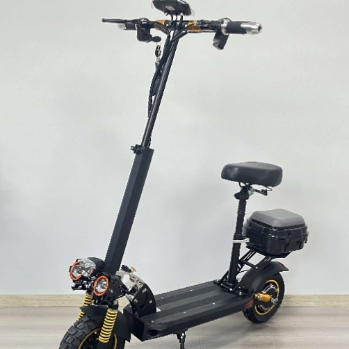 充气堡/电滑板车/悬浮飞球/电动车/玩具警车产品图