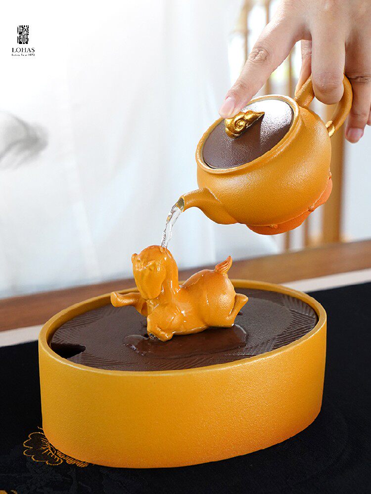 Lu Baoma's new Kung Fu tea set for the Year of the Horse is a gift box for leaders, elders, and clients, symbolizing a prosperous future details Picture