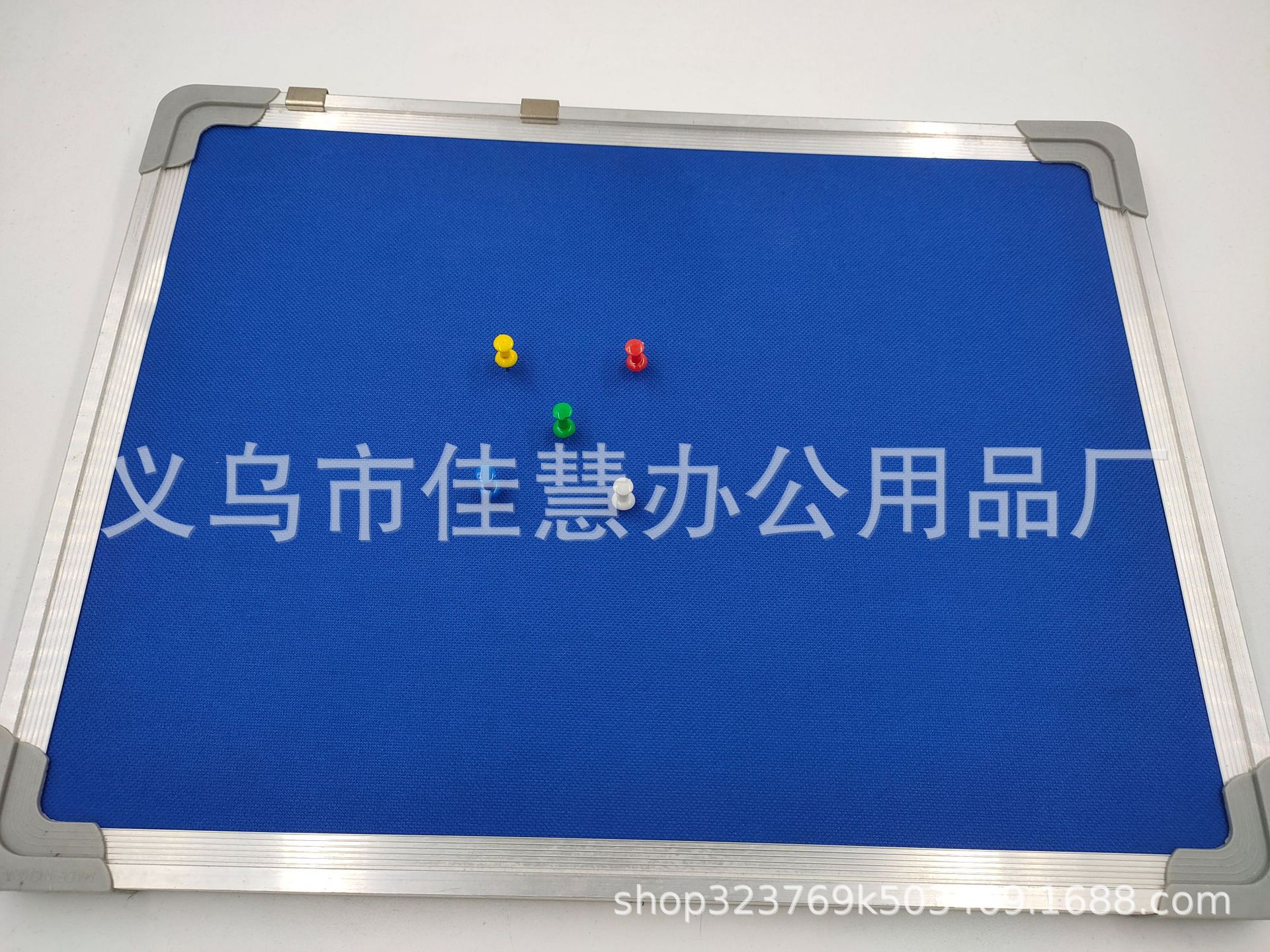 Factory direct sales of velvet board whiteboards in various sizes, suitable for high-quality whiteboards specifically designed for offices, teaching, homes, and warehouses details Picture