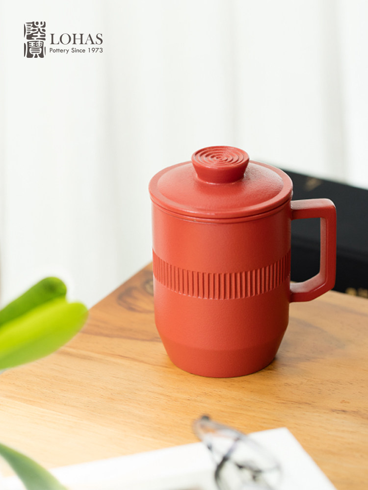 Lubao Ceramic tea cups, men's office tea brewing cups, ideal lid cups, tea-water separation drinking cups, large-capacity water cups Application Scenario