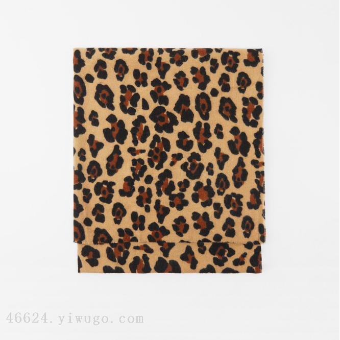 New leopard print acrylic imitation cashmere scarf for cross-border scarf wholesale e-commerce live-streaming supply chain details Picture