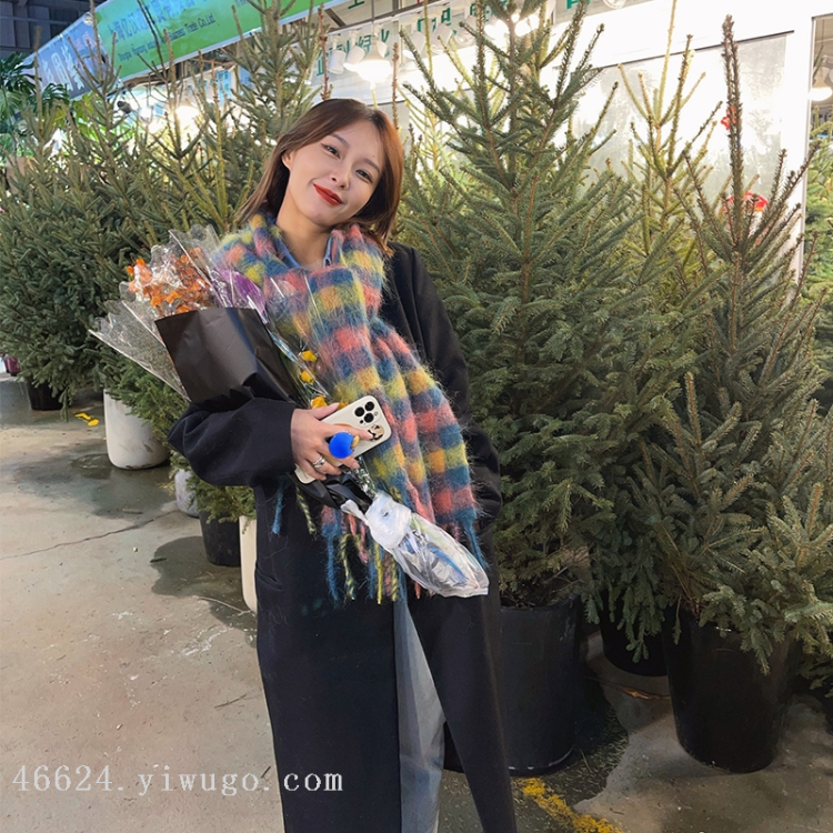 Cross-border scarf wholesale e-commerce live-streaming supply chain supply, Korean version small color checkered thick beard Item Picture