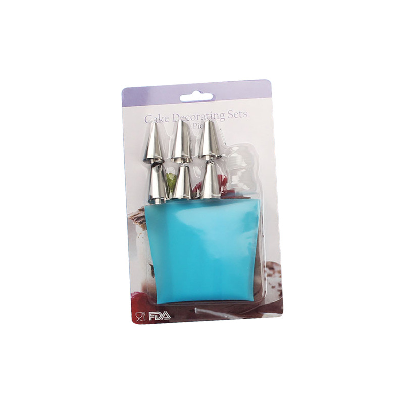 Stainless steel piping tip paper card set 6/9/24 head cream cake silicone piping bag set baking tools Application Scenario