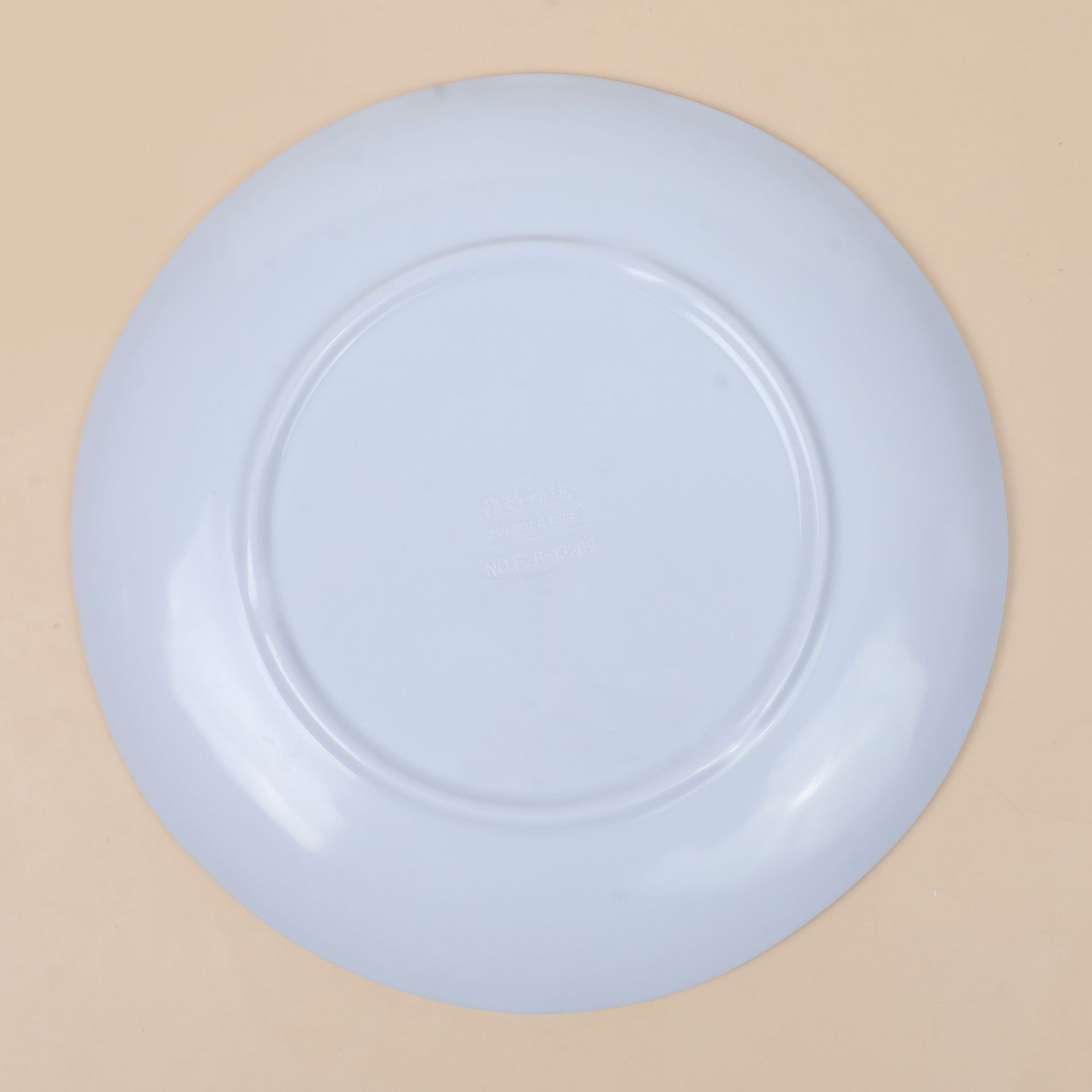 For export, our factory in Dongguan offers melamine plates based on provided drawings and samples. We can customize and process plates according to your needs Specification image