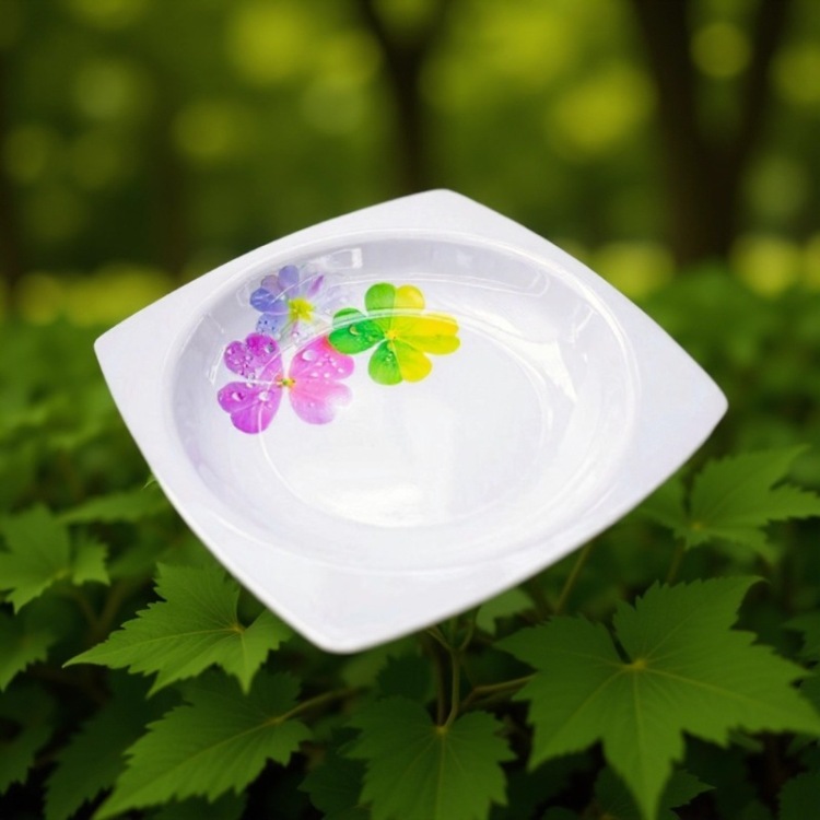 The Summer Love series melamine tableware set features a variety of printed porcelain square plates and bowls. It is thick and durable details Picture