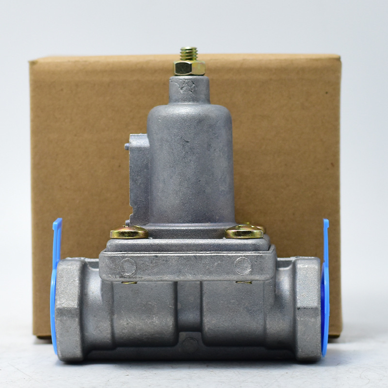 Relief valve 4341001300, parts and components for European heavy-duty trucks, Sinotruk trucks and buses Application Scenario