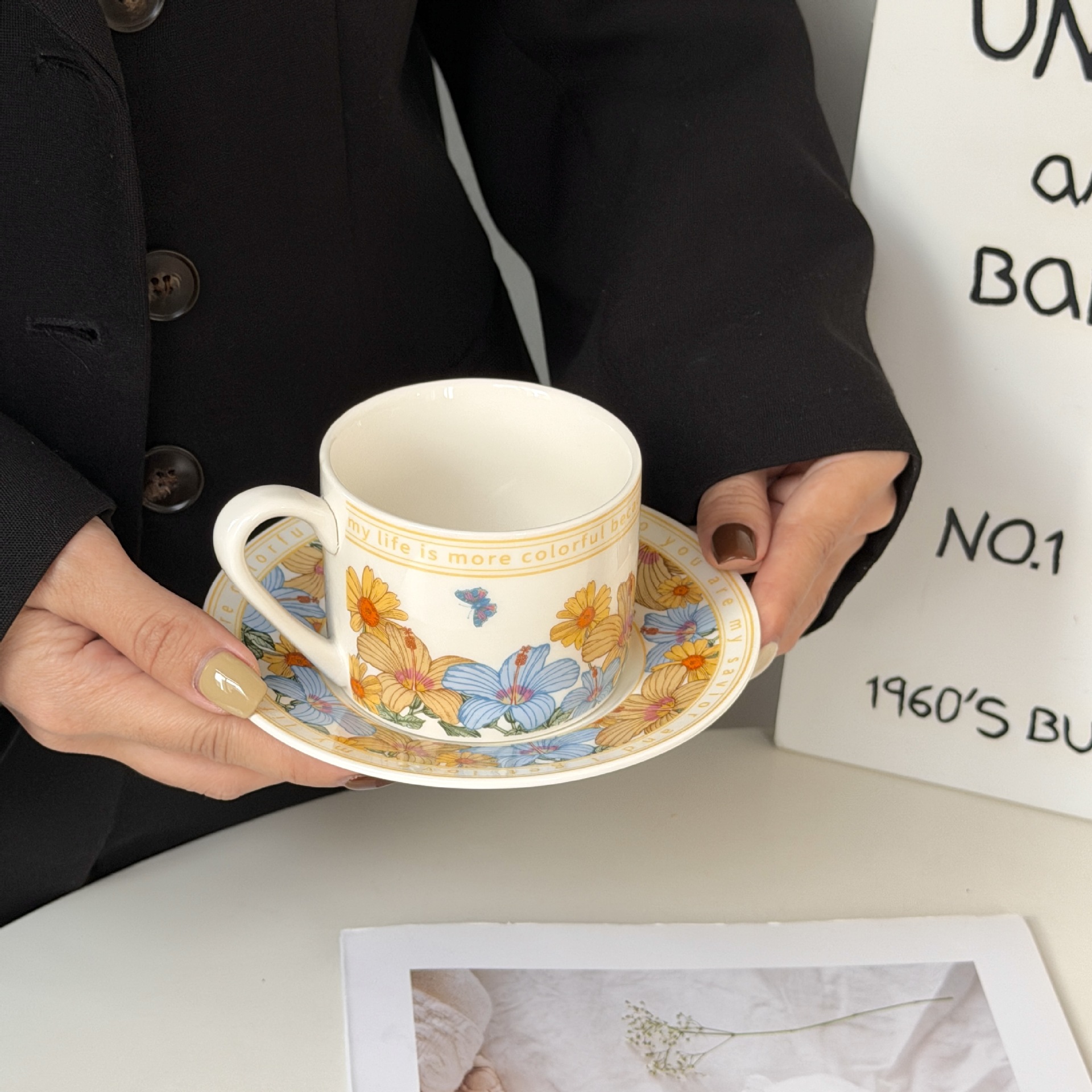 Ceramic cup Xia Hua Man Yu coffee cup and plate set, high appearance level mug gift box set, opening event gifts, practical souvenirs wholesale