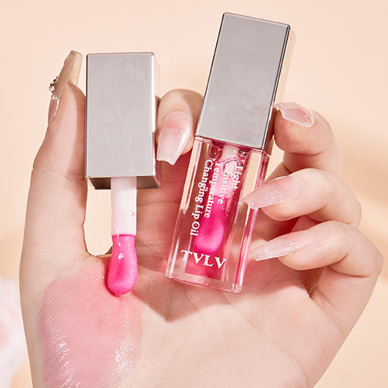 Natural three-dimensional Lip mirror Essence, Colorful hydrating Lip gloss, Lip gloss lipstick Application Scenario