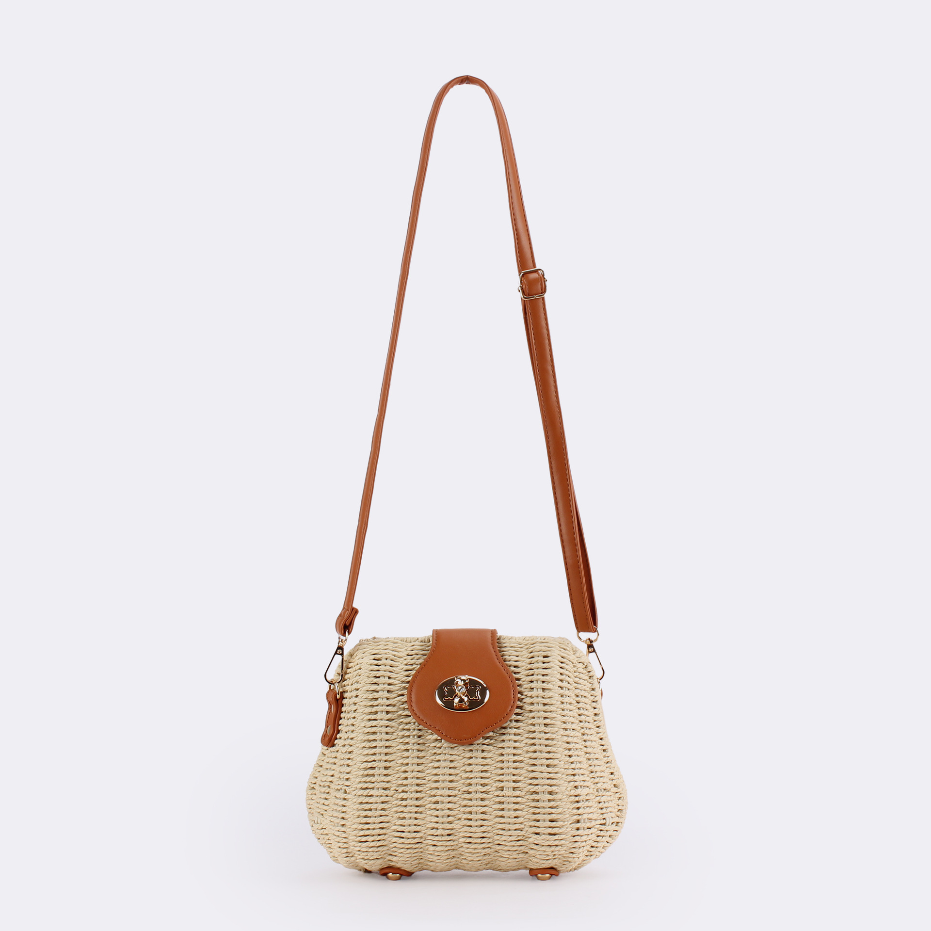 The new crossbody hand-woven bag is a versatile and unique lady's bag for beach vacations, daily leisure, work and commuting full image
