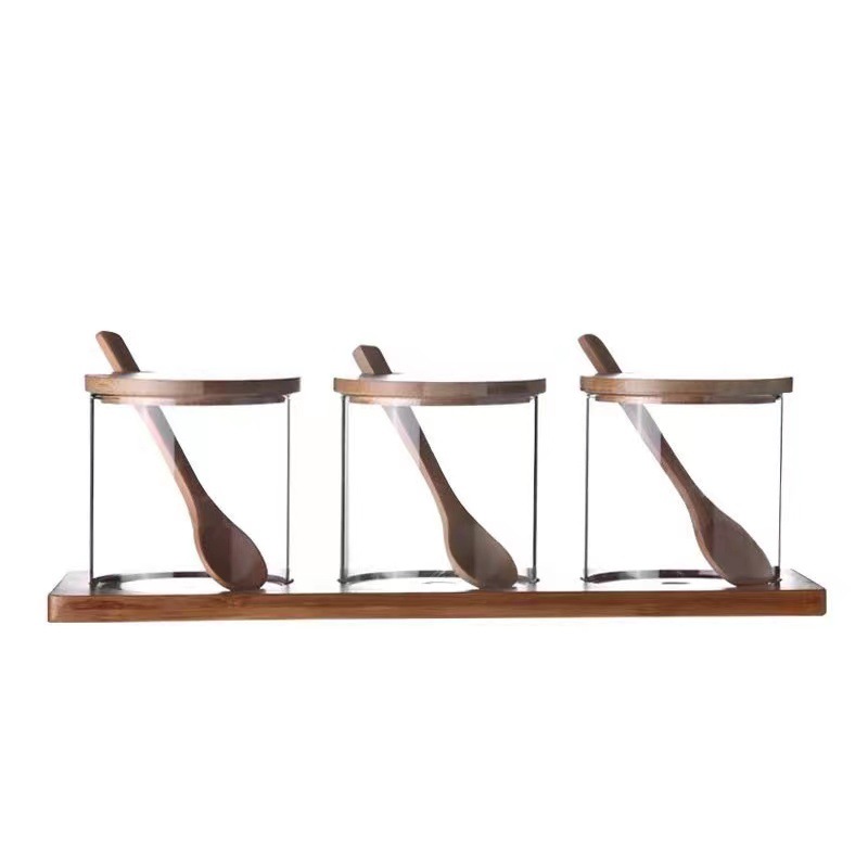 Customized processing of kitchen round condiment jars, bamboo cap glass condiment bottle, spoon cap integrated condiment bottle set Application Scenario