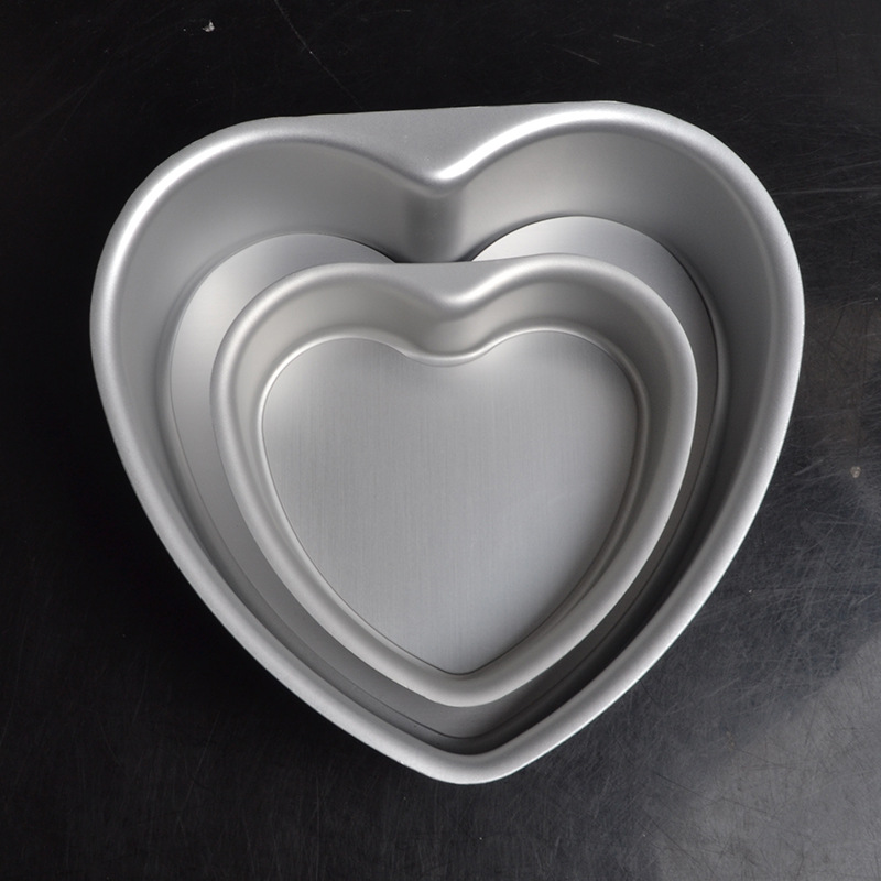 Hotgun heart-shaped cake mold, carbon steel rotating cake cart, cake equipment and supplies details Picture