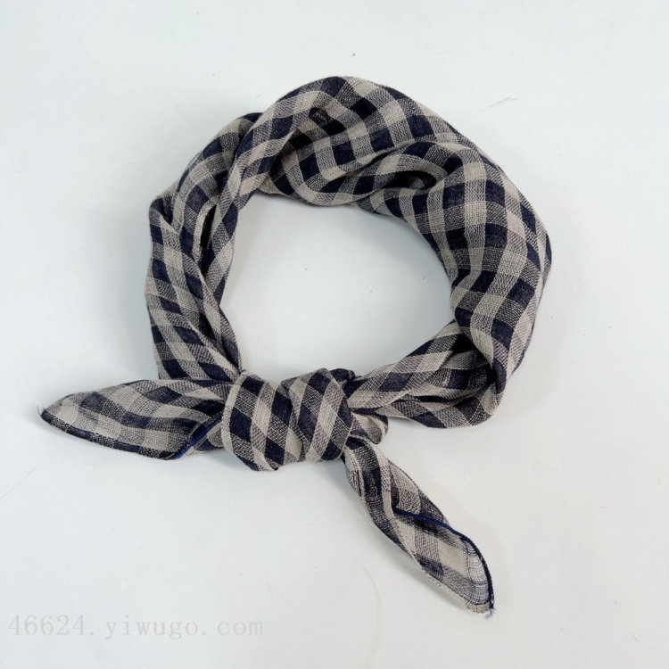 Wholesale of cross-border scarves in stock, Raindrop checkered small square scarves, e-commerce live streaming supply chain details Picture