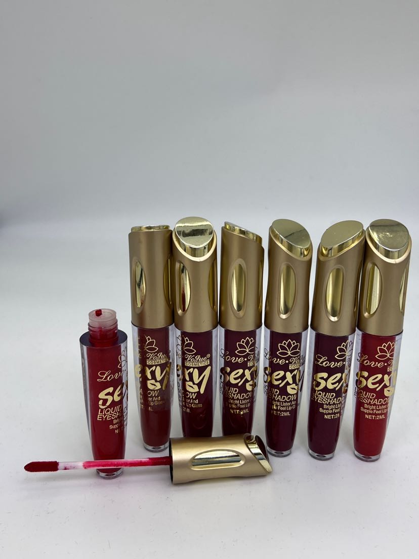 跨境美妆专供金盖不沾杯唇彩详情4