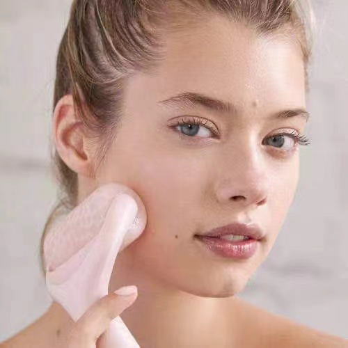 مكملة للتدليك بسكب الثلج على عجلات رولر للثلج على الوجه pic 2