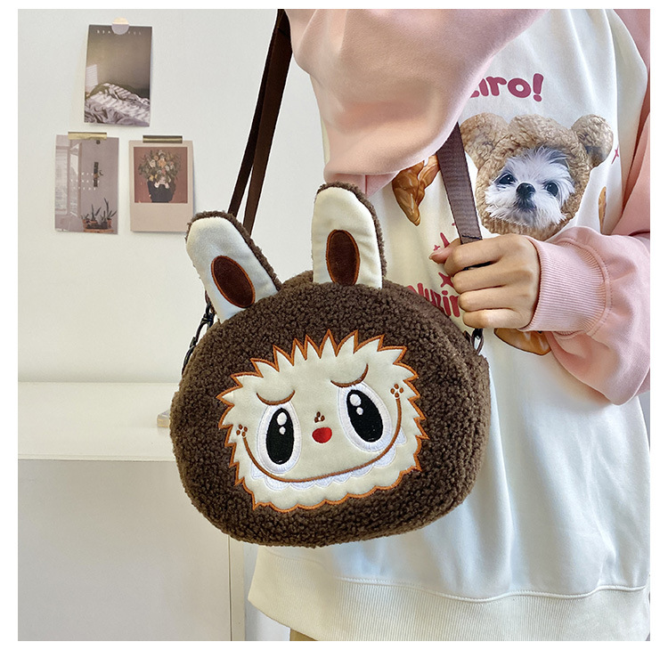 泡泡玛特拉布布斜挎包labubu卡通双肩包零钱包儿童女毛绒包包厂家详情24