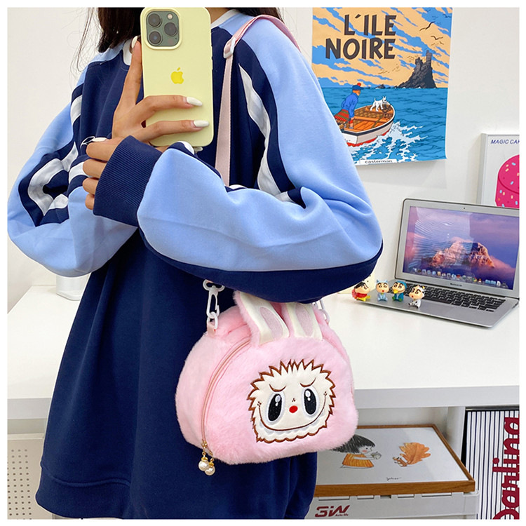 泡泡玛特拉布布斜挎包labubu卡通双肩包零钱包儿童女毛绒包包厂家详情44