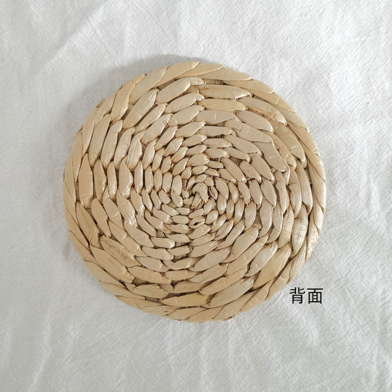 北欧圆形草编杯垫手工编织蒲草玉米皮加厚隔热垫餐桌装饰餐垫碗垫详情5