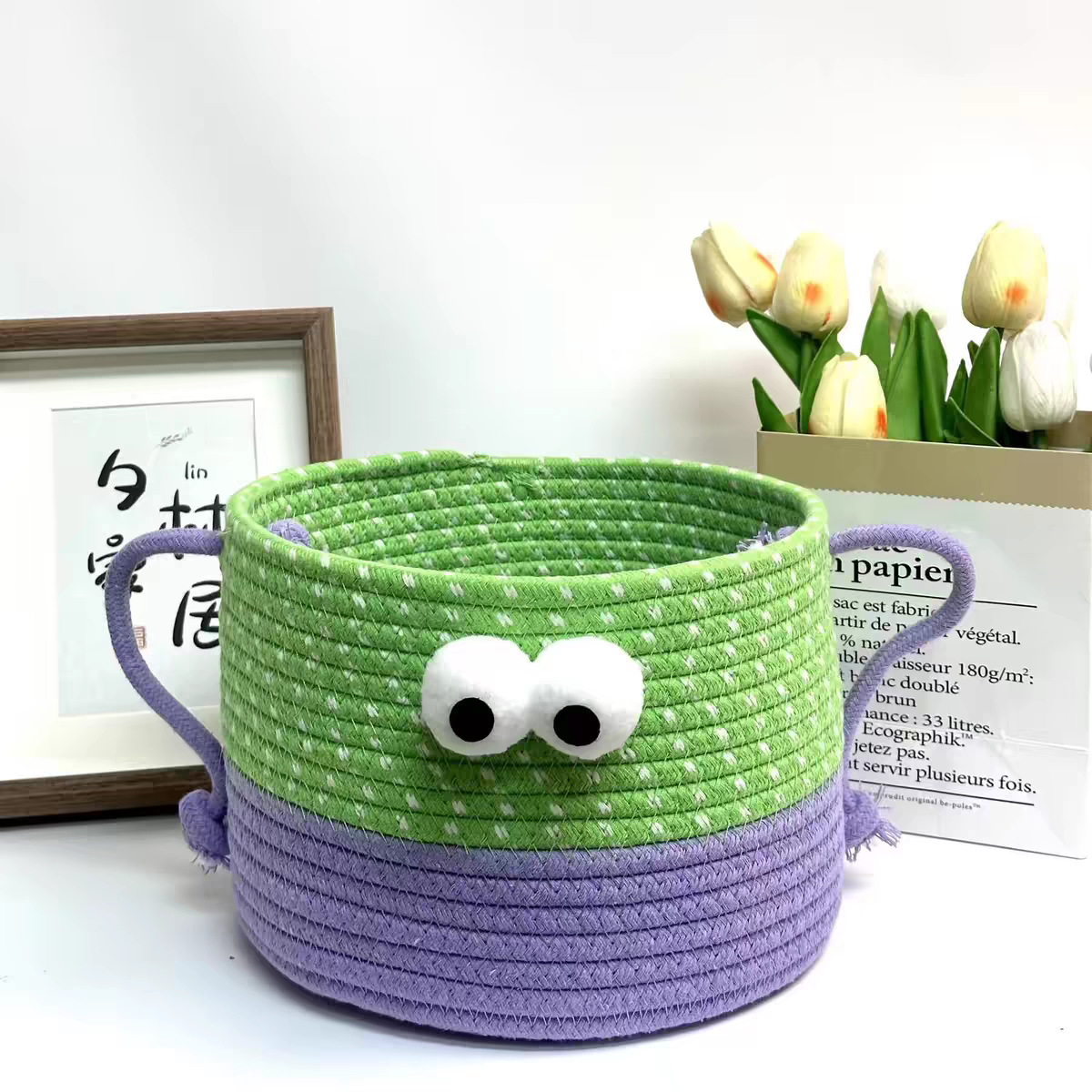 卡通圆形布艺收纳桶玩具桌面收纳筐编织带盖零食储物盒大眼小怪兽详情2