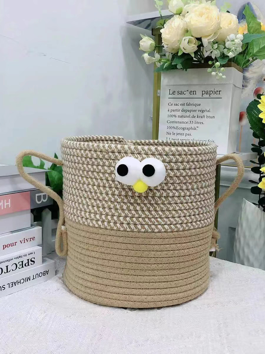 卡通圆形布艺收纳桶玩具桌面收纳筐编织带盖零食储物盒大眼小怪兽详情5