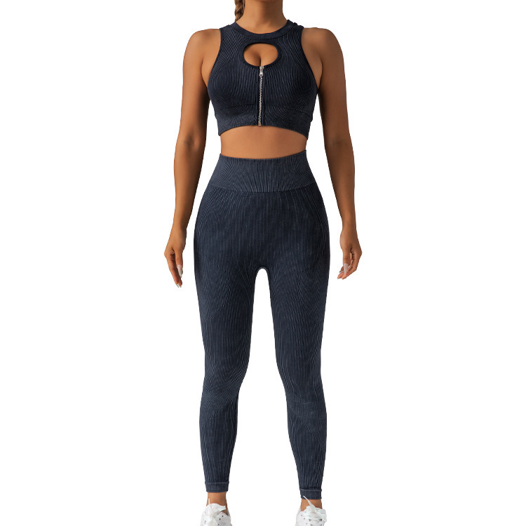 Cross-border new seamless yoga set, fitness and sports, matte high-waisted, hip-lifting long pants, zipper bra, gathering vest Application Scenario
